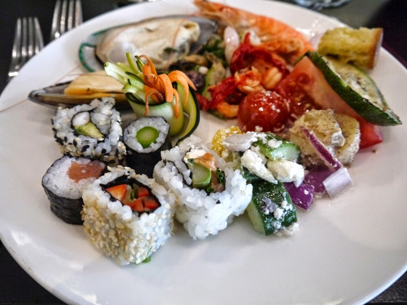 grove hotel glasshouse sushi salad